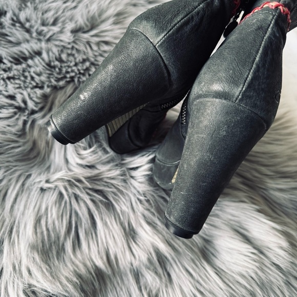 John Fluevog WRITES
ANGELOU Black Heeled Boots with Chunky Heel - Picture 11 of 13